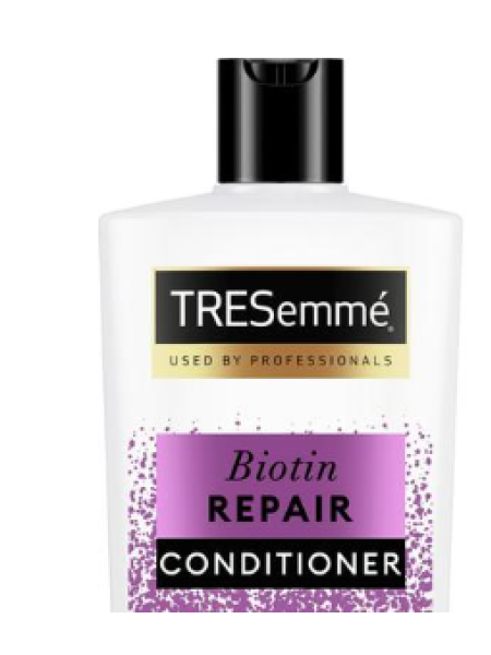 Кондиционер для волос TRESemmé Biotin Repair 685 мл восстанавливает и обновляет